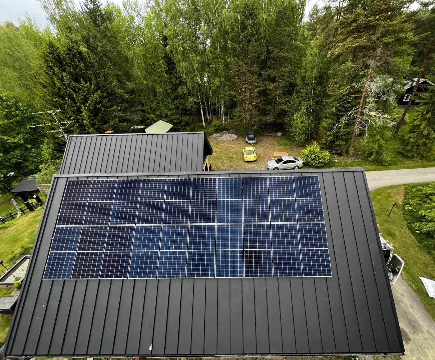 Aurinkopaneelit Hämeenlinna – 10,10 kWp aurinkovoimala